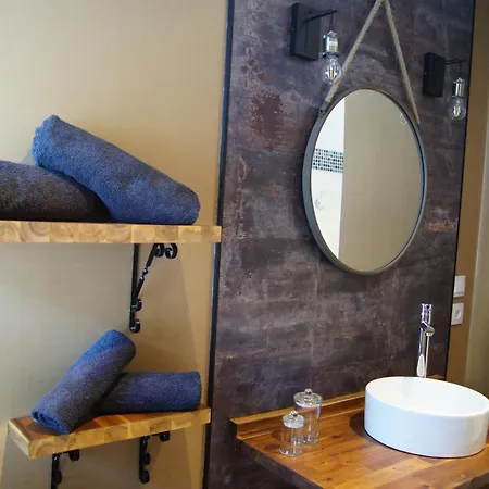 住宿加早餐酒店 L'antre D'eux 卡尔卡松