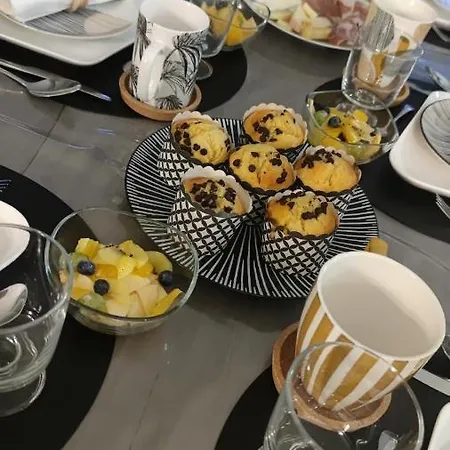 L'antre D'eux Alojamento de Acomodação e Pequeno-almoço 4*